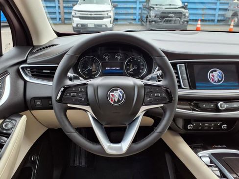 Used 2022 Buick Enclave Essence w/ Experience Buick Package image 16