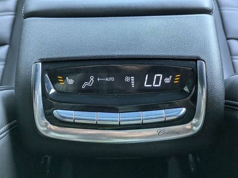 Certified 2025 Cadillac XT6 Sport w/ Platinum Package AWD/4WD image 16