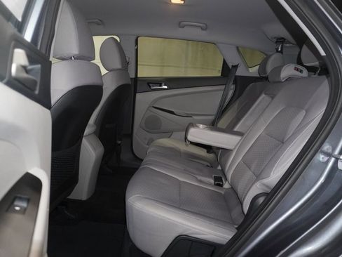 Used 2019 Hyundai Tucson SE image 13