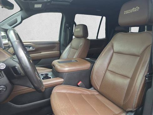Used 2021 Chevrolet Tahoe High Country w/ Premium Package AWD/4WD image 19