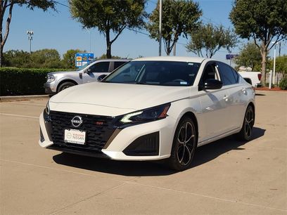Certified 2025 Nissan Altima 2.5 SR