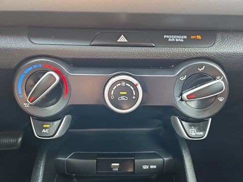 Used 2023 Kia Rio LX FWD image 24