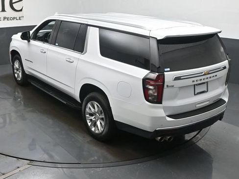 Used 2023 Chevrolet Suburban Premier image 44