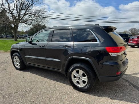Used 2014 Jeep Grand Cherokee Laredo w/ Quick Order Package 23E AWD/4WD image 6