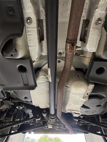 Used 2023 Jeep Renegade Latitude AWD/4WD image 21