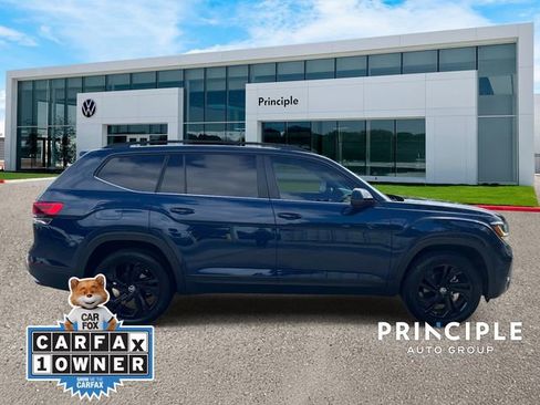 Used 2022 Volkswagen Atlas SE w/ Panoramic Sunroof Package AWD/4WD image 5