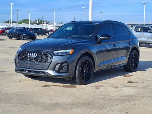 Used 2021 Audi SQ5 Prestige AWD/4WD image 3