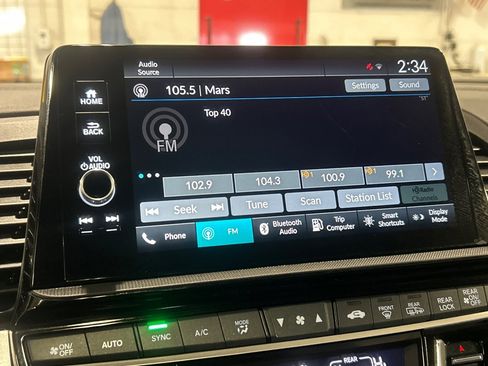 Used 2025 Honda Odyssey EX-L image 19