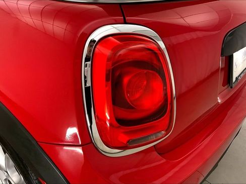 Used 2019 MINI Cooper Convertible w/ Signature Upholstery Package FWD image 28