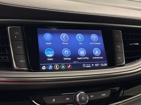 Used 2023 Buick Enclave Avenir w/ Avenir Technology Package AWD/4WD image 37