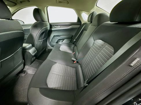 Used 2025 Kia K5 LXS image 26