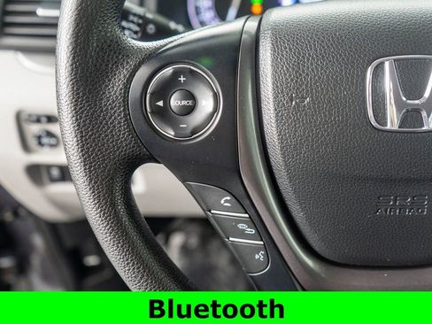 Used 2016 Honda Pilot LX image 15