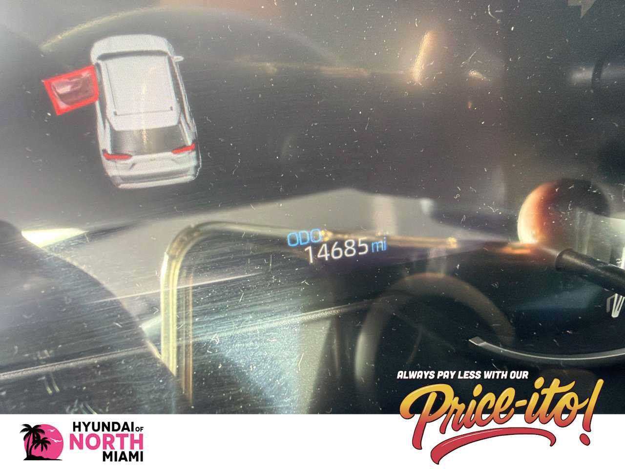 Used 2024 Toyota RAV4 LE FWD image 1