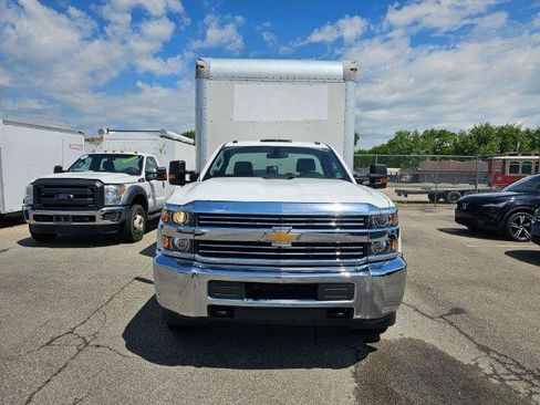 Used 2018 Chevrolet Silverado 3500 W/T w/ WT Convenience Package RWD image 3