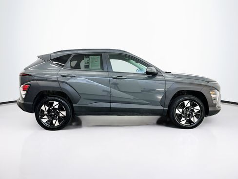 Used 2025 Hyundai Kona SEL image 10