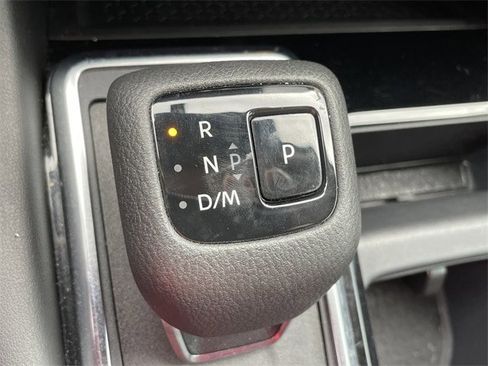 Used 2023 Nissan Pathfinder SL w/ Lighting Package (N92) image 22