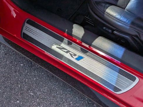 Used 2010 Chevrolet Corvette ZR1 w/ Preferred Equipment Group RWD image 23