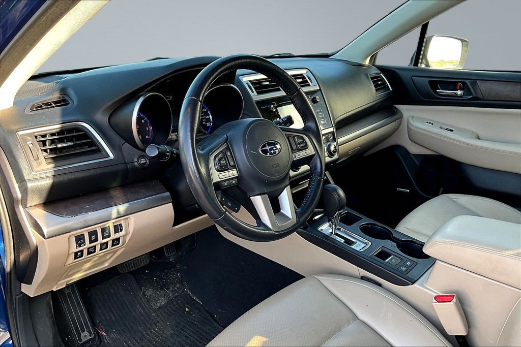 Used 2017 Subaru Outback 3.6R Limited AWD/4WD image 17