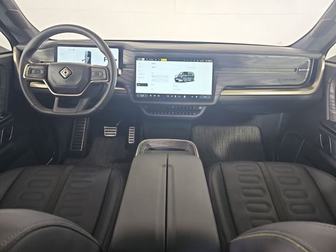 Used 2022 Rivian R1S Launch Edition image 26