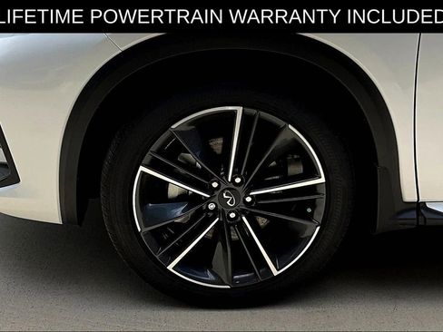 Certified 2025 INFINITI QX55 Essential image 22
