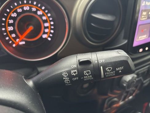 Used 2018 Jeep Wrangler Unlimited Sport S image 21