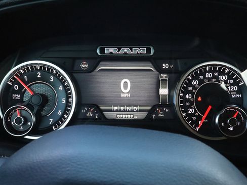 Used 2019 RAM 1500 Laramie w/ Trailer Tow Group image 33