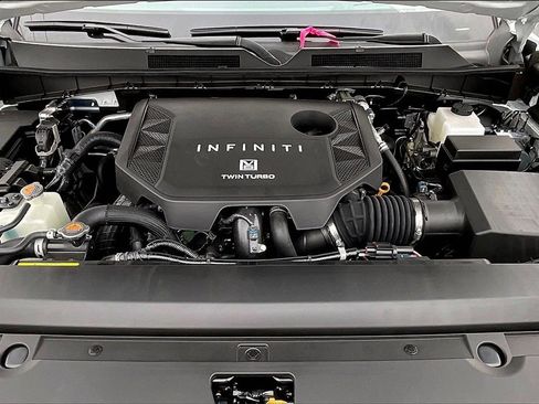 New 2026 INFINITI QX80 Luxe image 12