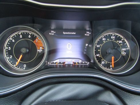 Used 2022 Jeep Cherokee Trailhawk w/ Premium Leather Package image 26