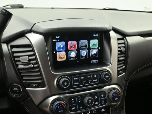 Used 2018 Chevrolet Suburban LT AWD/4WD image 14