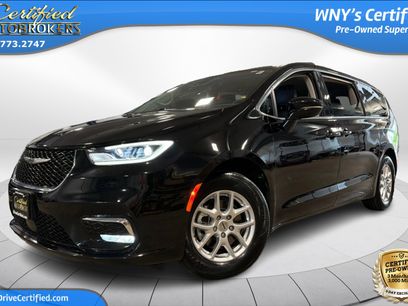 Used 2024 Chrysler Pacifica Touring-L