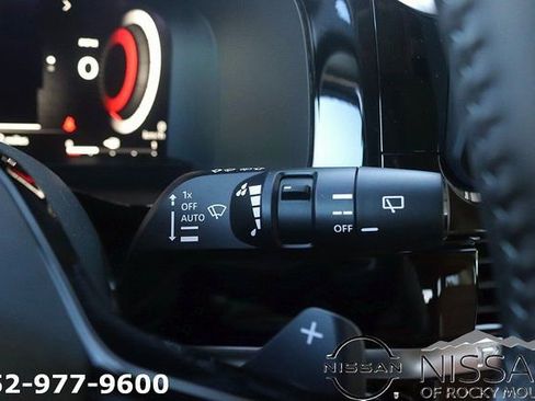 New 2026 Nissan Pathfinder Platinum image 24