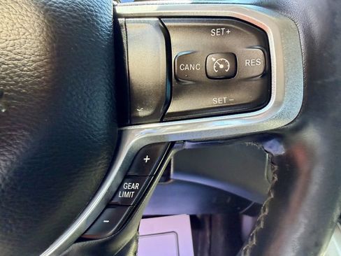 Used 2019 RAM 1500 Laramie AWD/4WD image 24