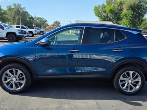 Used 2021 Buick Encore GX Select w/ Advanced Technology Package AWD/4WD image 4