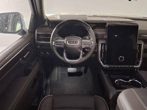 New 2026 GMC Yukon Elevation w/ Elevation Premium Package AWD/4WD image 13