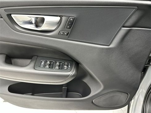Certified 2025 Volvo XC60 B5 Plus image 13