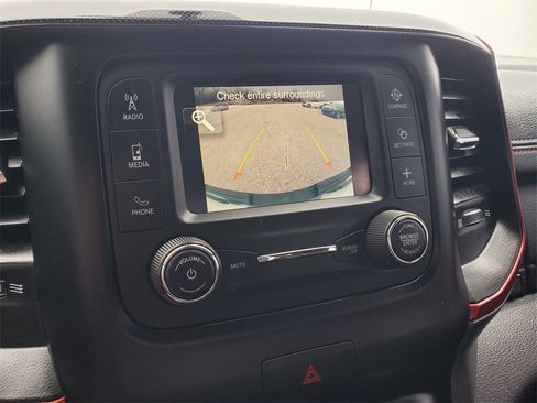 Used 2019 RAM 1500 Rebel image 20