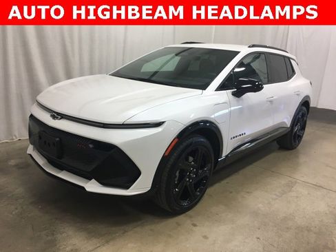 Used 2024 Chevrolet Equinox EV RS image 8