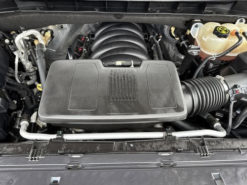 Used 2021 GMC Yukon XL Denali w/ Denali Premium Package image 34