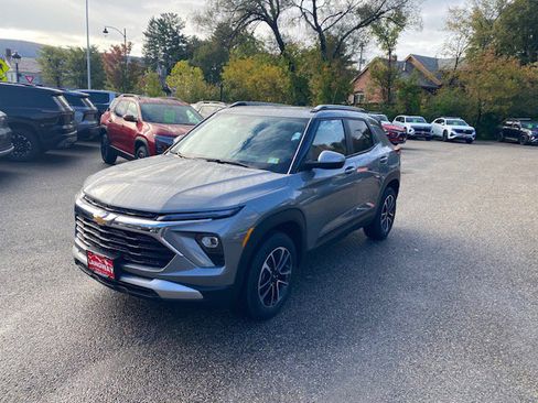 New 2026 Chevrolet TrailBlazer LT w/ Convenience Package image 3