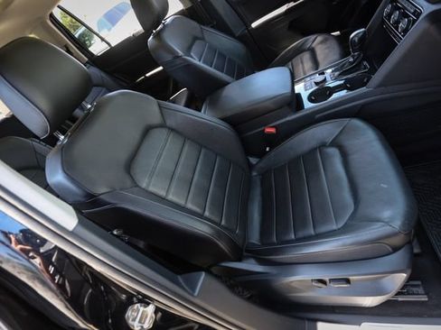 Used 2018 Volkswagen Atlas SEL Premium AWD/4WD image 40