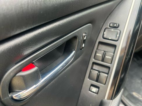 Used 2011 MAZDA CX-9 Touring w/ Moonroof & Bose Audio Pkg image 13