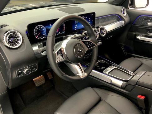Used 2026 Mercedes-Benz GLB 250 image 20