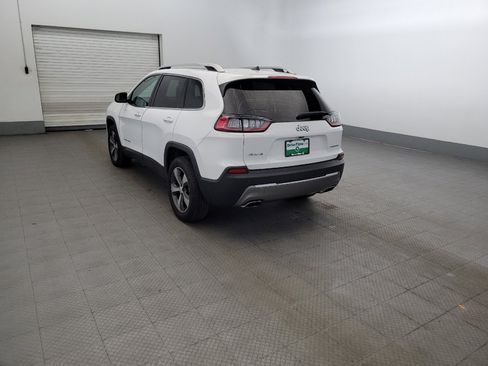 Used 2019 Jeep Cherokee Limited w/ Technology Group AWD/4WD image 5