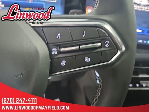 New 2026 Chevrolet Traverse LT FWD image 16