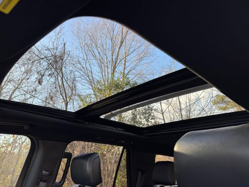 Used 2019 Ford Expedition Limited w/ Equipment Group 301A image 39