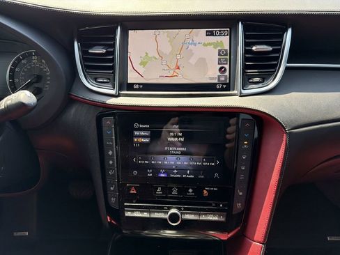 Used 2024 INFINITI QX50 Sport FWD image 18