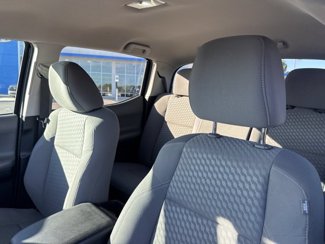Used 2021 Toyota Tacoma SR w/ SR Convenience Package RWD image 13