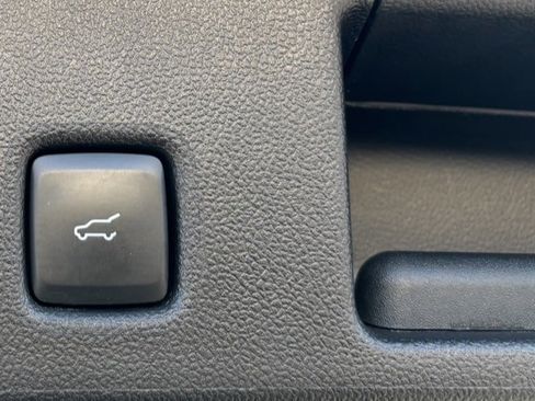 Used 2022 Ford Escape SE w/ Convenience Package AWD/4WD image 7