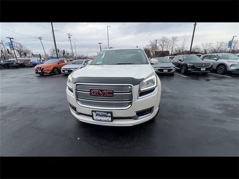 Used 2015 GMC Acadia Denali image 3