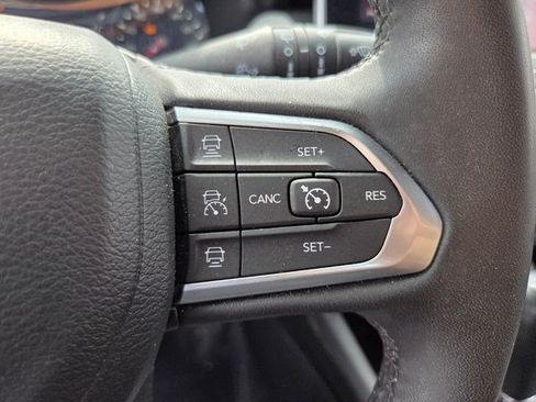 Used 2023 Jeep Compass Limited AWD/4WD image 22